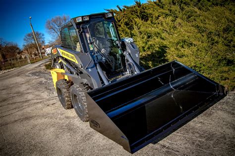 how many yards is a standard skid steer bucket|skid steer bucket volume chart.